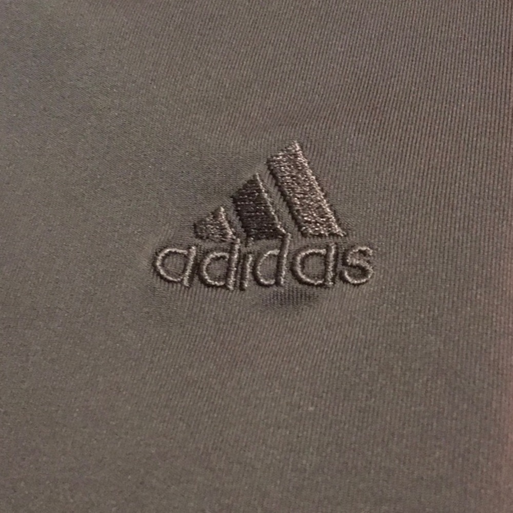 Amazing ADIDAS YOGA PANTS, SHORT, WOMENS MEDIUM